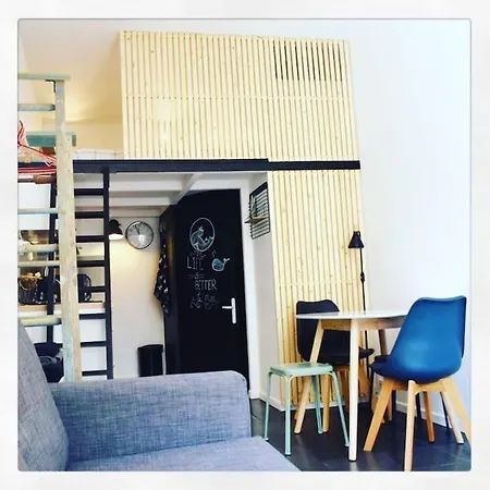 Le Cour Des Anglais, Hyper Centre, Marche